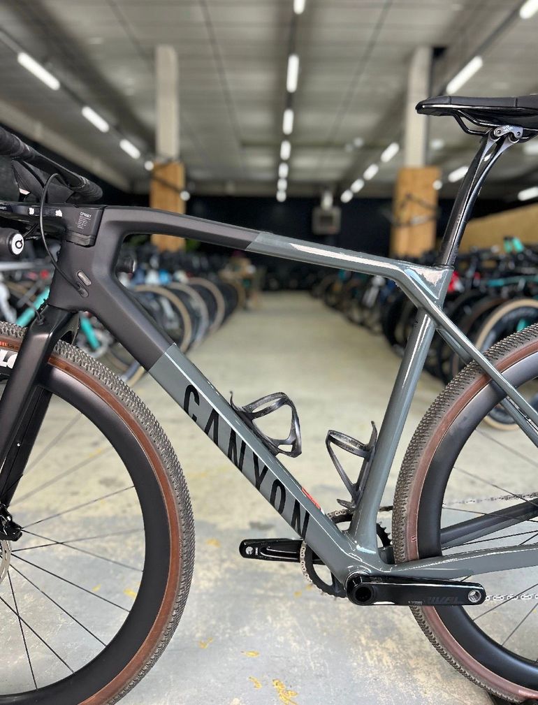 Used AMERICAN AMERICAN Custom SRAM Force eTap AXS 2026 Road & Gravel, Light Gray — image 5 of 15
