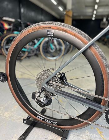 Used AMERICAN AMERICAN Custom SRAM Force eTap AXS 2026 Road & Gravel, Light Gray — image 12 of 15