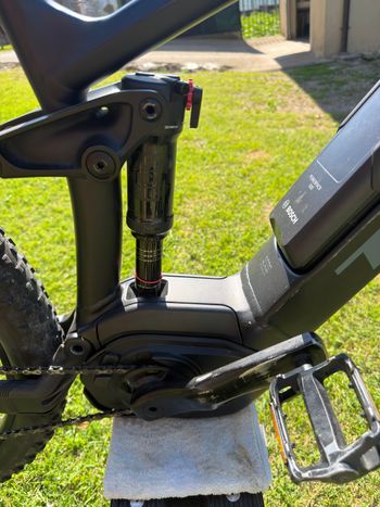 Used Trek Powerfly 7 FS Plus 2018 2018 Mountainbike, Black, 27.5 — image 10 of 11