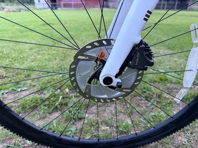 Used Diamondback Haanjo 8C Carbon 2022 2022 Road & Gravel, White — image 5 of 6
