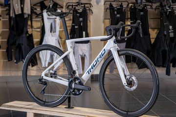 Tweedehands Thoro Custom Shimano Ultegra Di2 2026 Road & Gravel