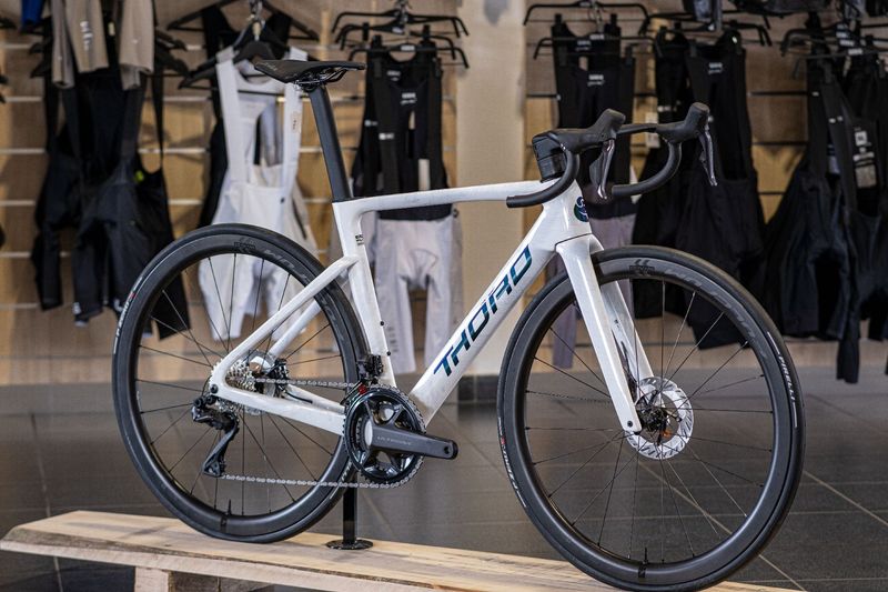 Used Thoro Custom Shimano Ultegra Di2 2026 Road & Gravel