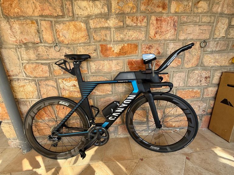 Used Canyon Speedmax CF SLX 8.0 2020 2020 Road & Gravel, Blue — image 8 of 11