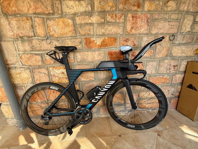 Gebrauchtes Canyon Speedmax CF SLX 8.0 2020 2020 Road & Gravel, Blau — Bild 8 von 11