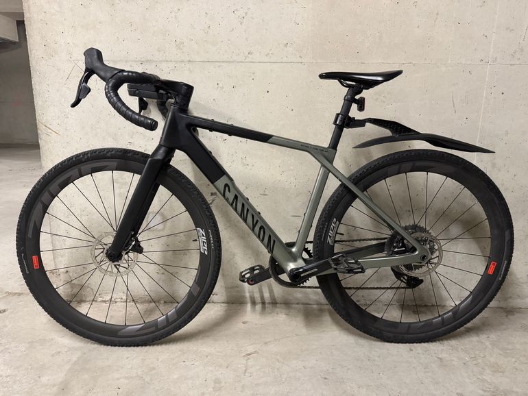 Used Canyon Grail CF SLX 8 AXS 2024 2024 Road & Gravel, Green — image 3 of 8