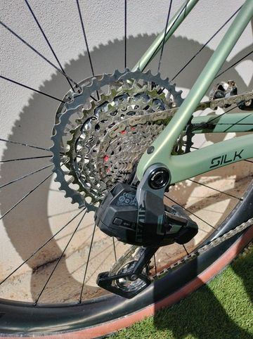Použité Megamo SILK 04 2026 2026 Road & Gravel — obrázek 3 z 7