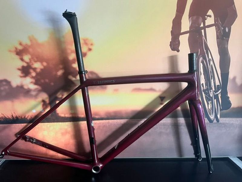 Used Specialized S-Works Aethos Frameset 2021 Frameset 2021 Road & Gravel, Red — image 1 of 4