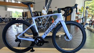 Used Wilier Custom Shimano 105 Di2 2027 Road & Gravel