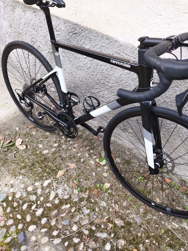 Used Cannondale SuperSix EVO Neo 3 2023 2023 Road & Gravel, Black — image 9 of 10