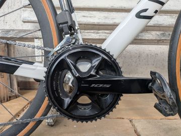 Brugt Canyon Ultimate Shimano 105 Di2 2023 Road & Gravel — billede 2 af 8