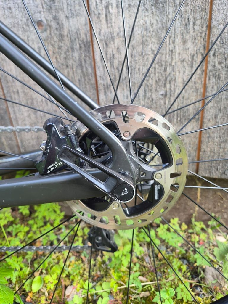 Used Canyon Ultimate CF SL Disc 8.0 Di2 2019 2019 Road & Gravel — image 8 of 16