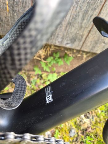 Used Canyon Ultimate CF SL Disc 8.0 Di2 2019 2019 Road & Gravel — image 7 of 16