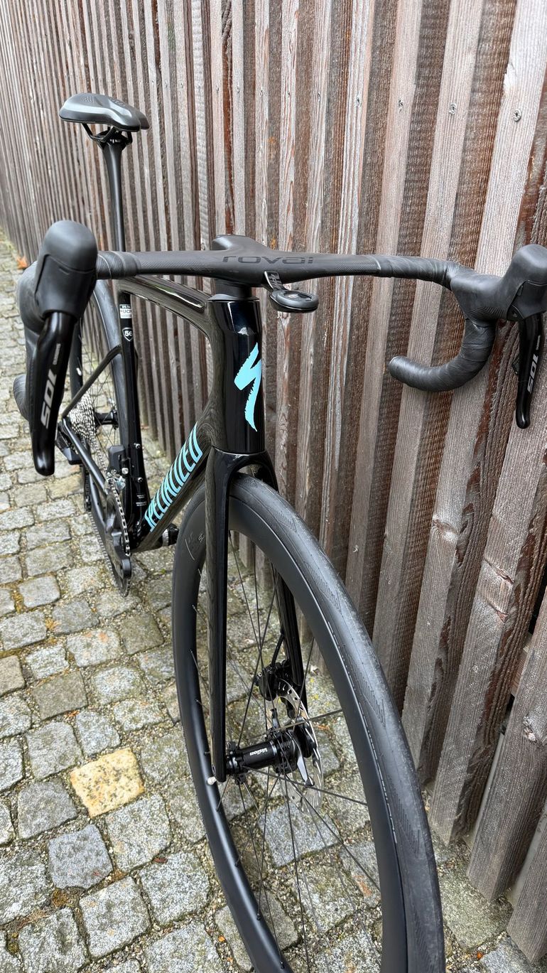 Used Specialized Tarmac SL8 Expert 2024 2024 Road & Gravel, Black — image 12 of 12