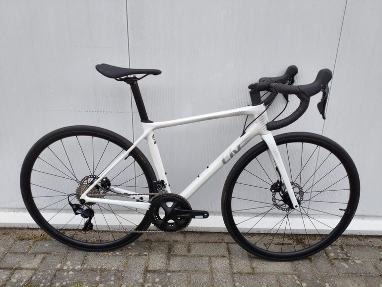 Used Liv Langma, Advanced Disc 2 2022 2022 Road & Gravel, White — image 1 of 12