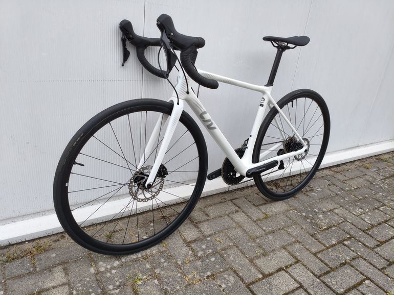 Used Liv Langma, Advanced Disc 2 2022 2022 Road & Gravel, White — image 5 of 12