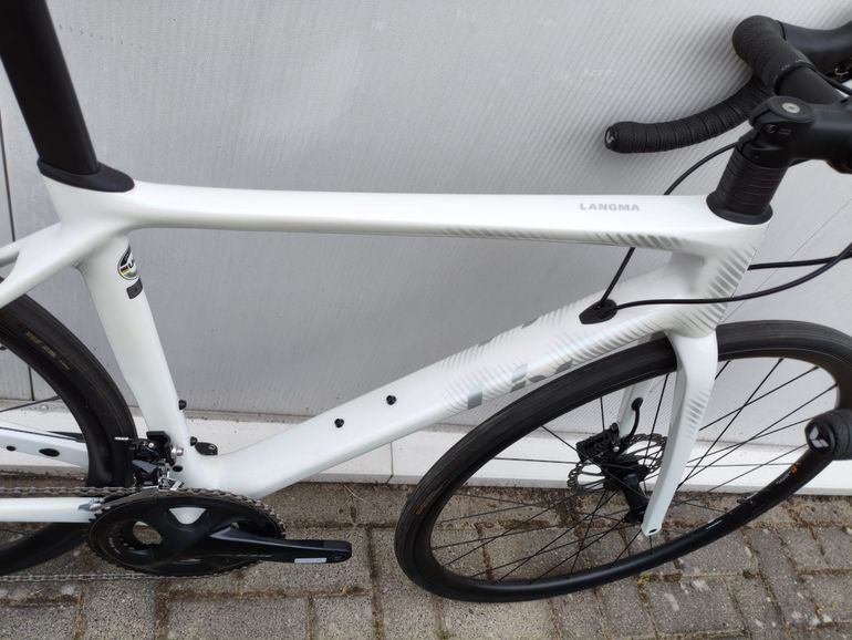 Used Liv Langma, Advanced Disc 2 2022 2022 Road & Gravel, White — image 9 of 12
