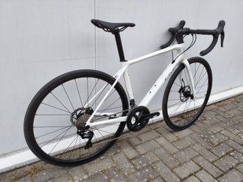 Used Liv Langma, Advanced Disc 2 2022 2022 Road & Gravel, White — image 3 of 12