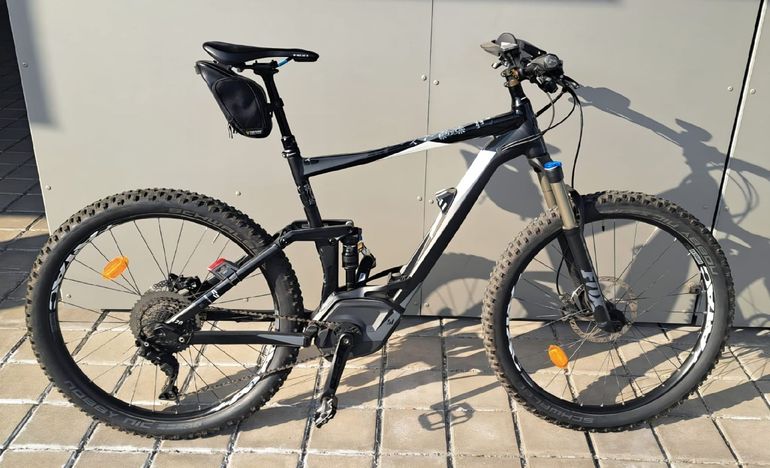 Used CUBE STEREO HYBRID 120 HPA SL 500 27.5+ 2017 2017 Mountainbike, Black, 27.5 — image 1 of 3