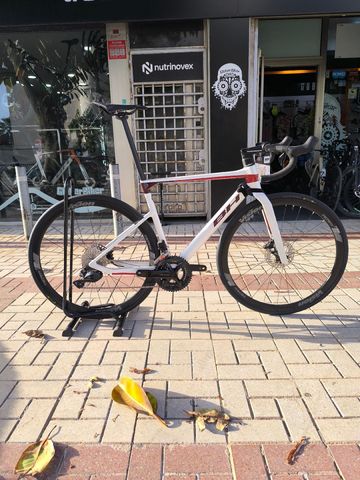 BH ULTRALIGHT 8.0 2023 2023 Road & Gravel usato