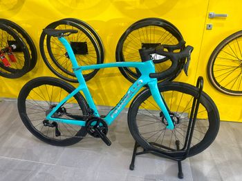 Used Pinarello DOGMA F DURA ACE Di2 2025 2025 Road & Gravel