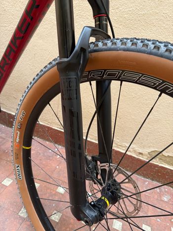 Used Mondraker CHRONO CARBON R 2022 2022 Mountainbike, Red, 29 — image 4 of 6