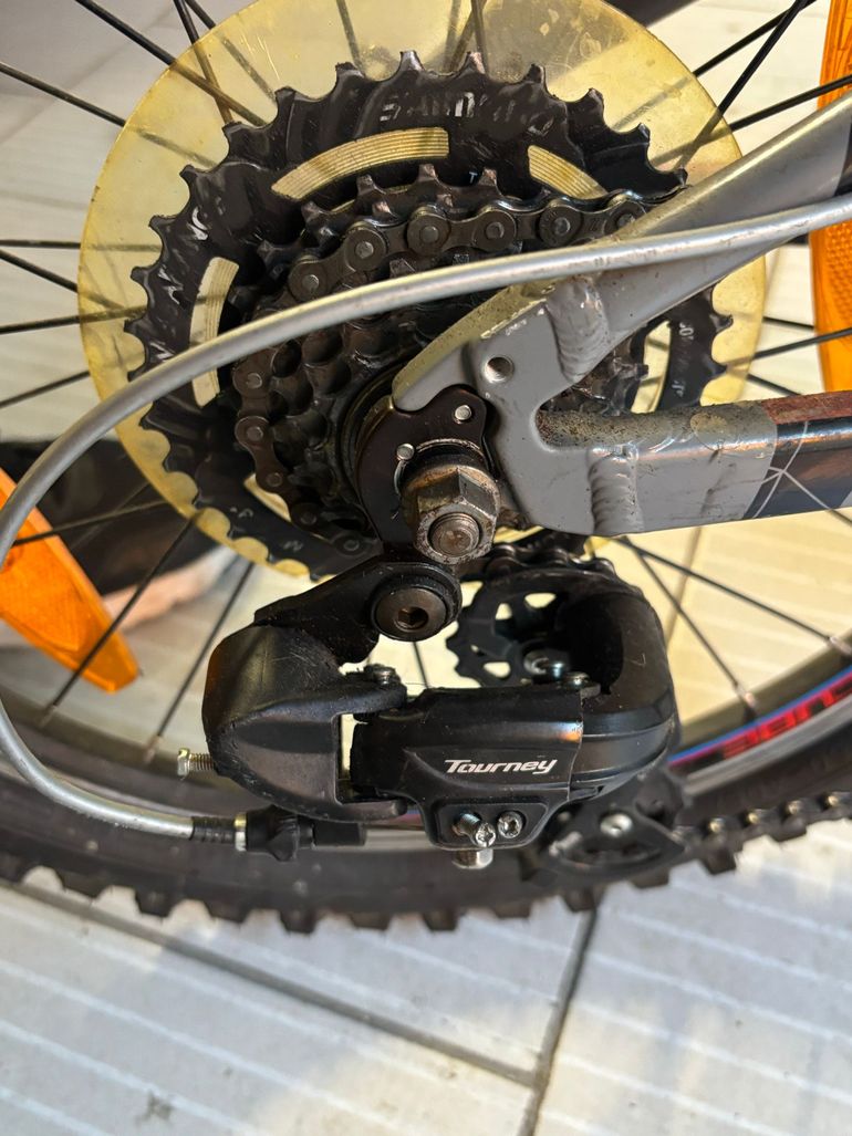 Used CUBE Cube Acid 200 2021 Mountainbike, Light Gray — image 3 of 3