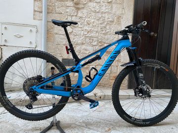 Gebrauchtes Canyon Neuron CF 9 2021 2021 MTB