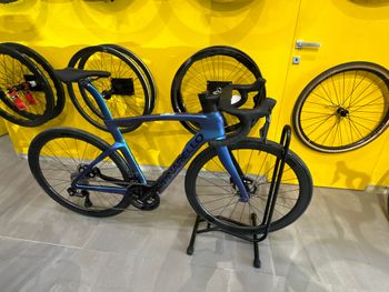 Used Pinarello DOGMA F DURA ACE Di2 2025 2025 Road & Gravel