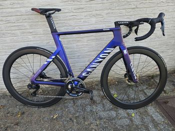 Used Canyon Aeroad CFR Di2 2024 2024 Road & Gravel
