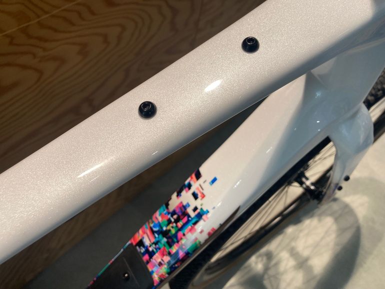 Used Giant Revolt Advanced 0 SE 2026 2026 Road & Gravel — image 9 of 9