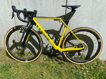 Used Canyon Inflite CF SLX 9 2020 2020 Racefiets & gravel