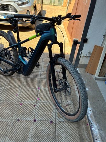 Used CUBE REACTION HYBRID, SLT 750 2024 2024 Mountainbike, Green, 27.5, 29 — image 3 of 4