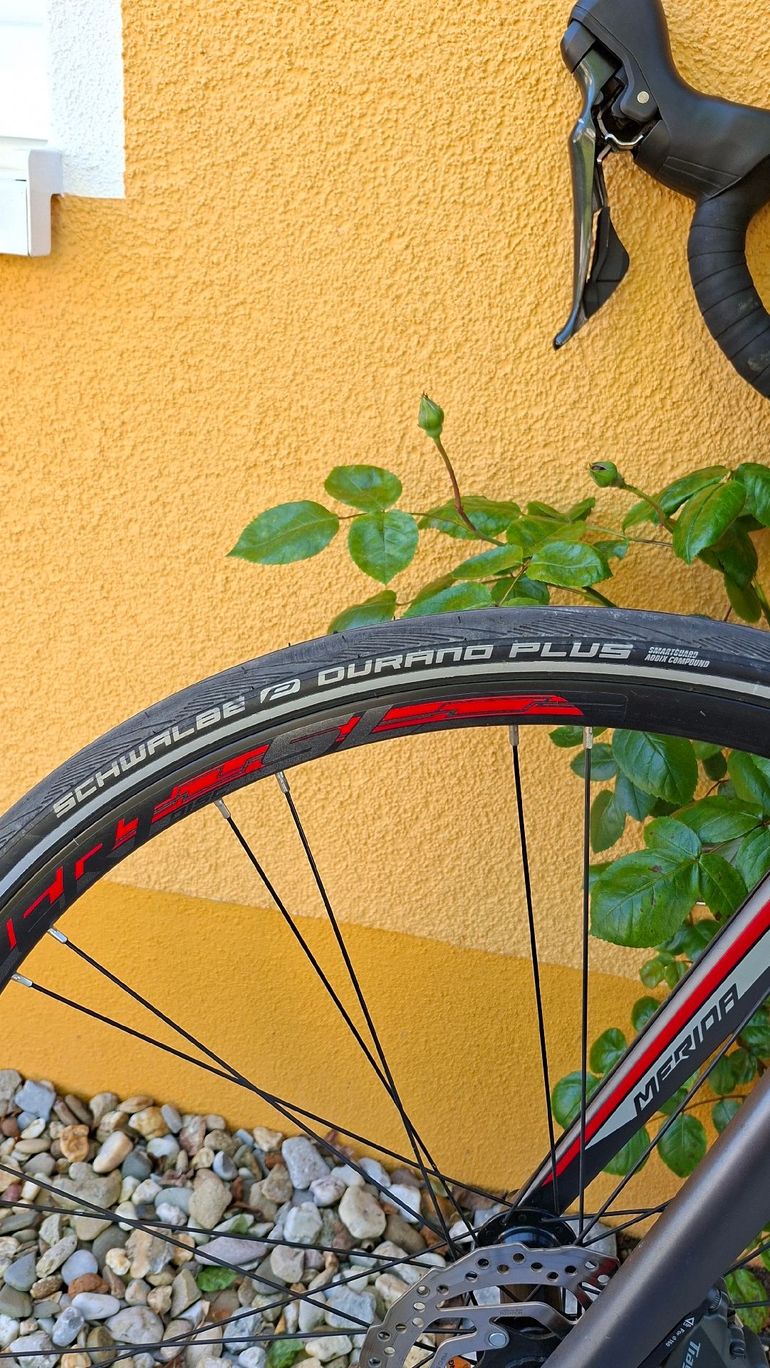 Used Merida SCULTURA 300 2020 2020 Road & Gravel, Red — image 5 of 7