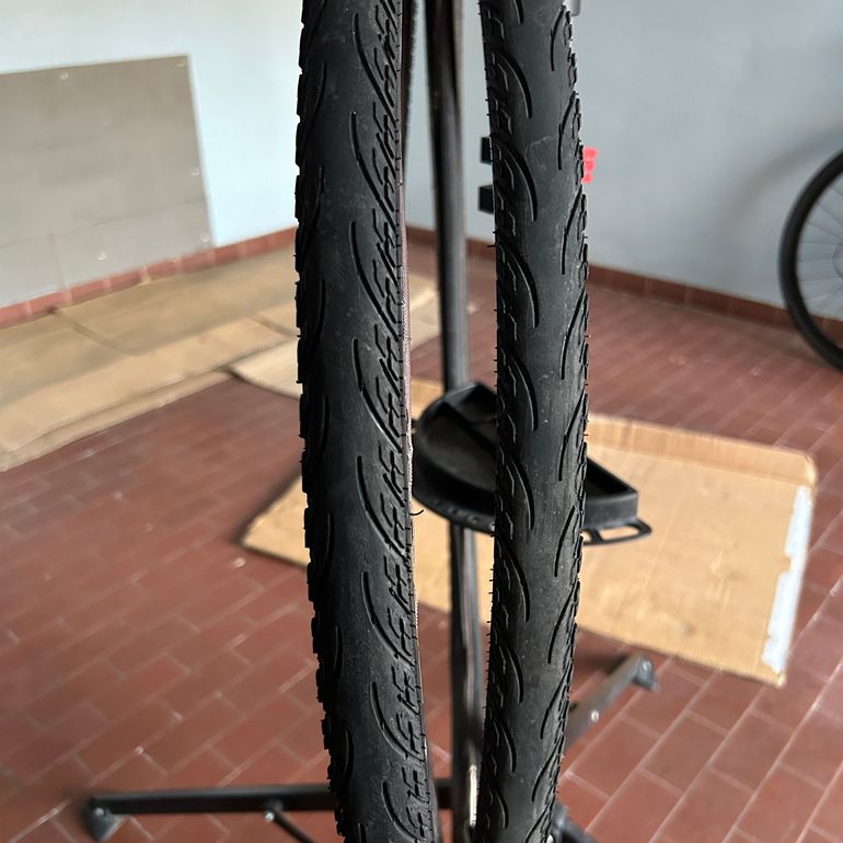 Used Specialized Tricross Comp Disc 2014 2014 Road & Gravel, Black — image 16 of 17