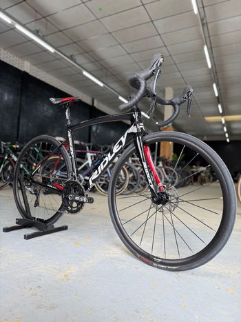 Used Ridley Fenix SL Disc - Ultegra 2019 2019 Road & Gravel, Black — image 2 of 23