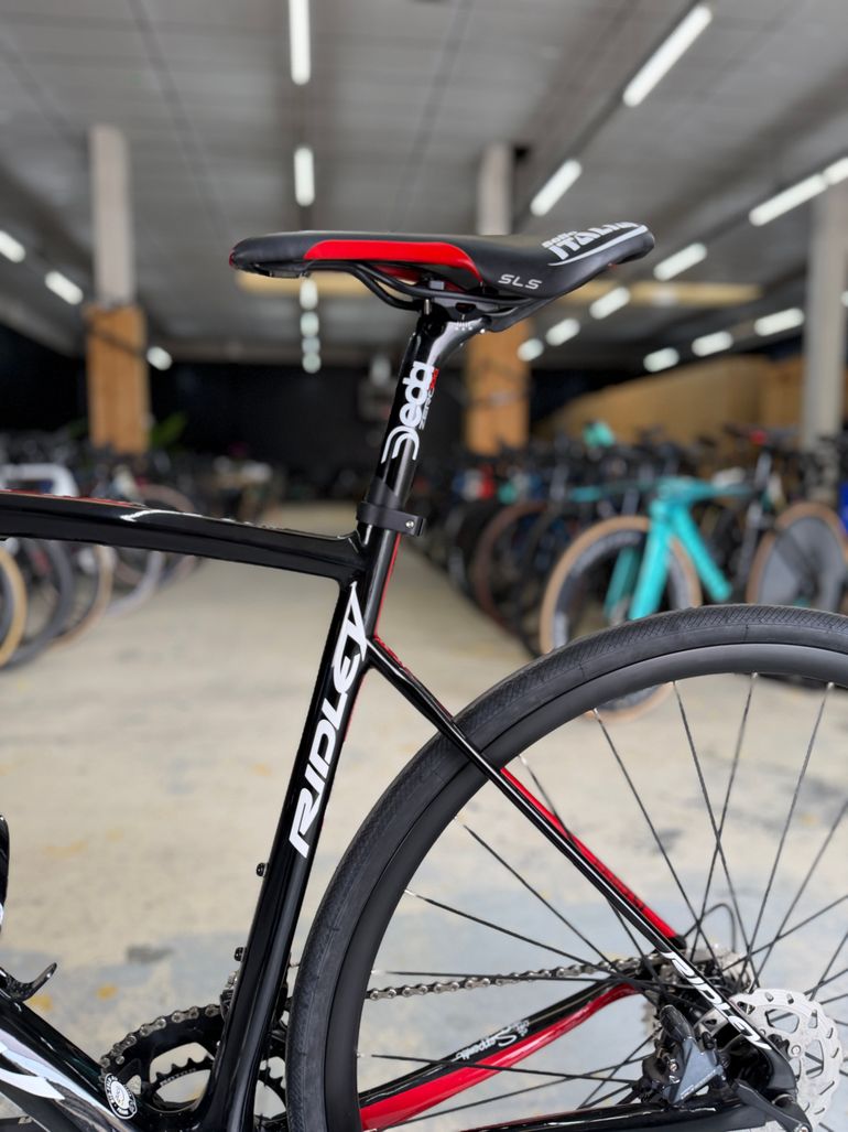 Used Ridley Fenix SL Disc - Ultegra 2019 2019 Road & Gravel, Black — image 19 of 23