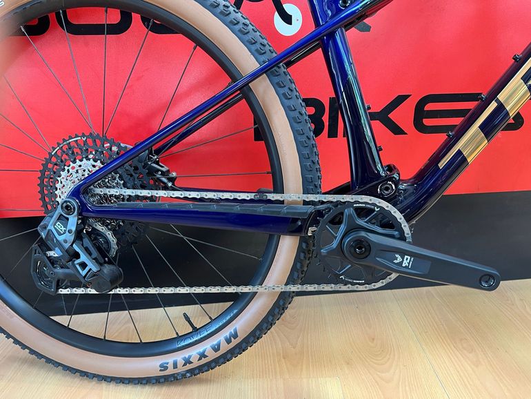 Used Trek Supercaliber SL 9.7 GX AXS Gen 2 2026 2026 Mountainbike, Blue, 29 — image 2 of 10