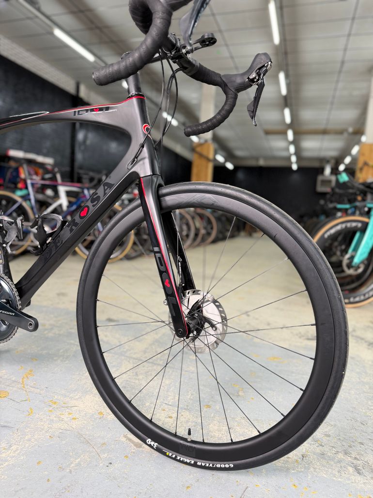 Used De Rosa Idol Ultegra Carbon 2020 2020 Road & Gravel, Black — image 3 of 17