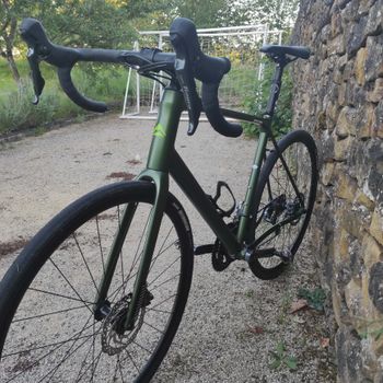 Used Merida SCULTURA ENDURANCE 300 2024 2024 Road & Gravel, Green — image 2 of 9