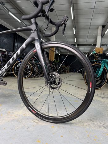 Used Scott Addict 10 disc 2020 2020 Road & Gravel, Black — image 4 of 22