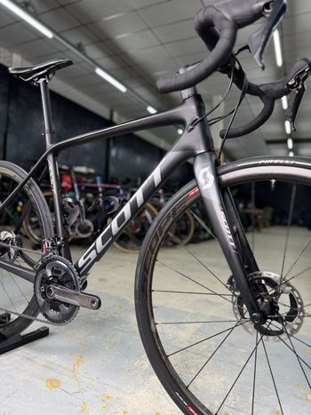 Used Scott Addict 10 disc 2020 2020 Road & Gravel, Black — image 5 of 22