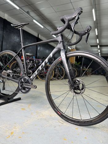 Used Scott Addict 10 disc 2020 2020 Road & Gravel, Black — image 3 of 22