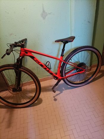 Used Scott Scale 935 2019 2019 Mountainbike, Orange — image 2 of 10
