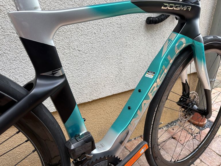Used Pinarello Dogma F | 165-172cm | TOP NEW Italian Bike 2024 Road & Gravel — image 5 of 14