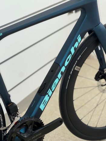 Used Bianchi Bianchi Infinito PRO 2027 Road & Gravel, Blue — image 5 of 7