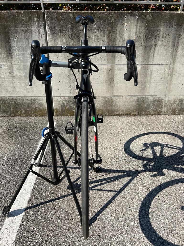 Used Pinarello Dogma F10 Disk Frameset 2021 2021 Road & Gravel, Black — image 11 of 11