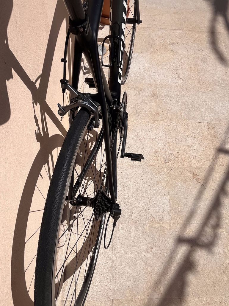 Used Specialized Tarmac SL6 Disc Comp 2020 2020 Road & Gravel — image 9 of 9