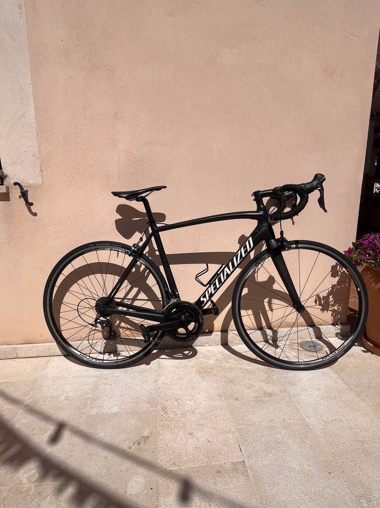 Used Specialized Tarmac SL6 Disc Comp 2020 2020 Road & Gravel — image 2 of 9