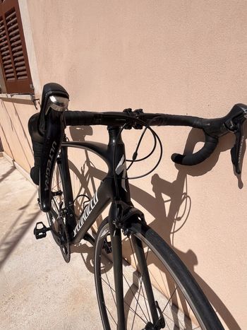 Used Specialized Tarmac SL6 Disc Comp 2020 2020 Road & Gravel — image 4 of 9