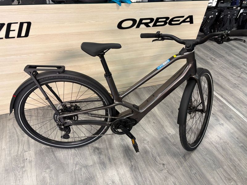 Używany Orbea DIEM 30 2024 2024 Urban & Touring